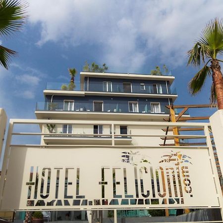 Hotel Felicioni Pineto Exterior foto