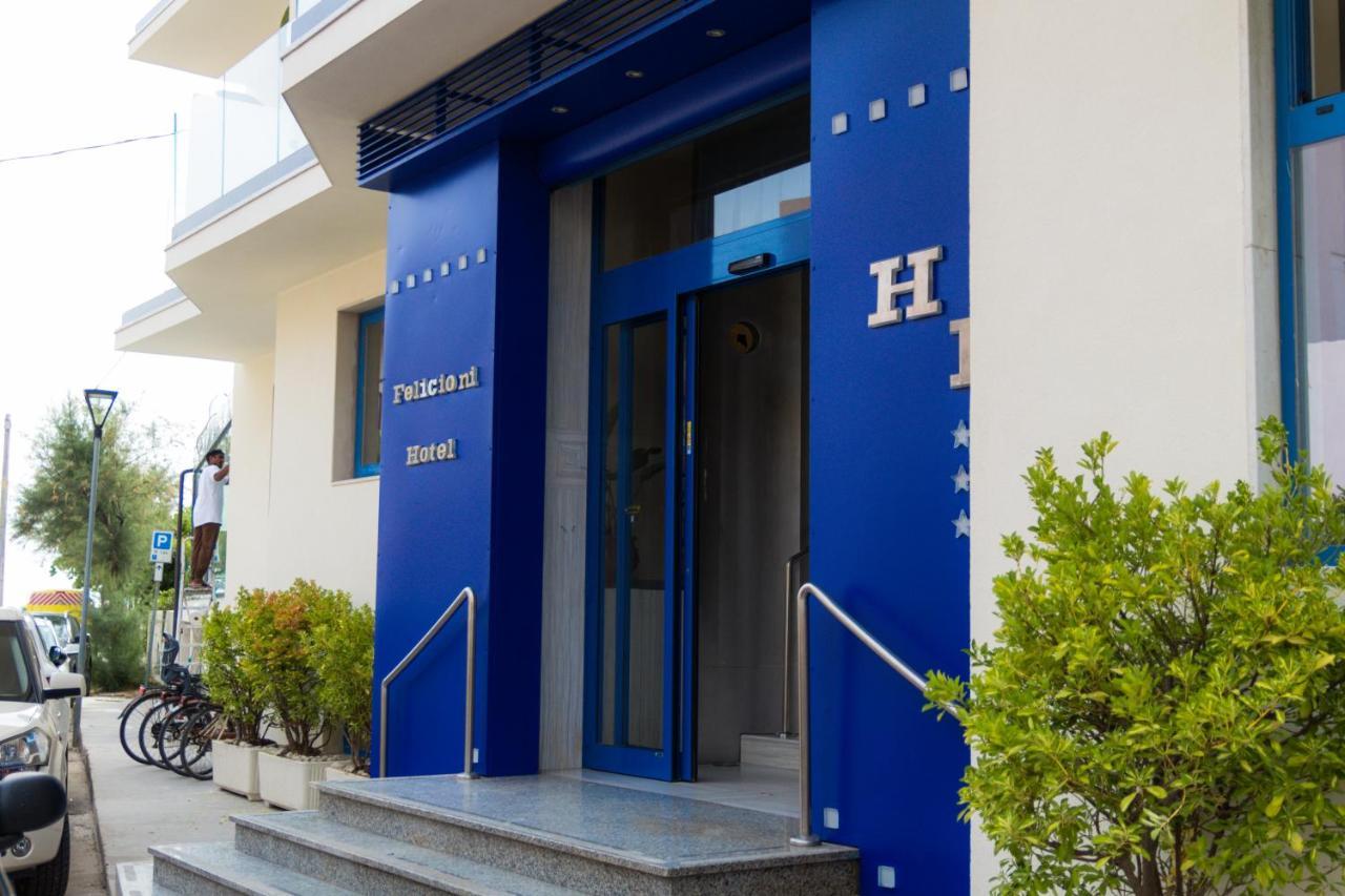 Hotel Felicioni Pineto Exterior foto