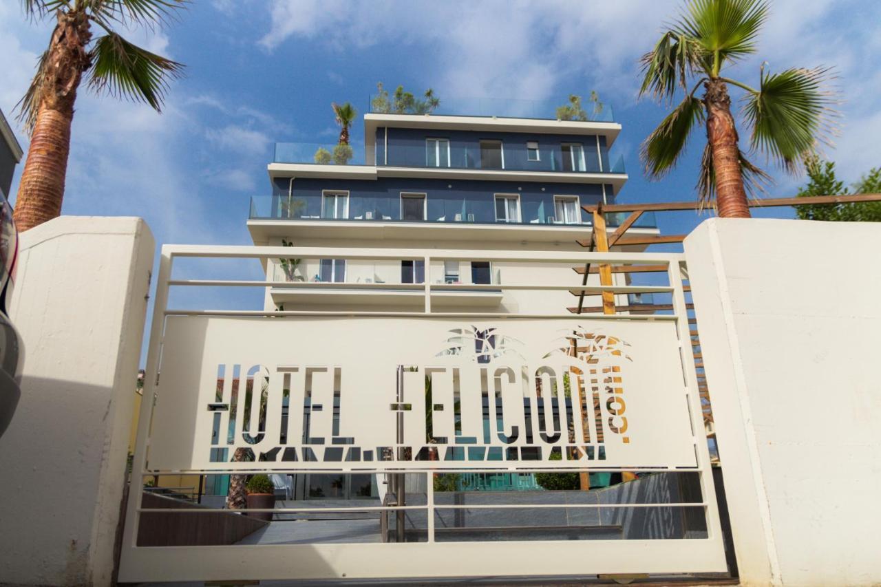 Hotel Felicioni Pineto Exterior foto